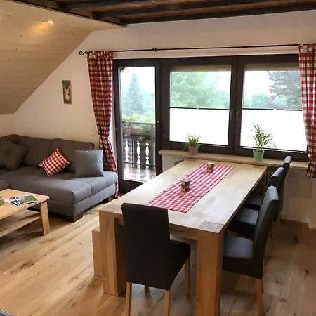 Haus Hubertus Apartment *