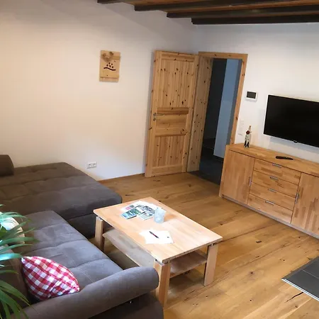 Haus Hubertus Enzklösterle